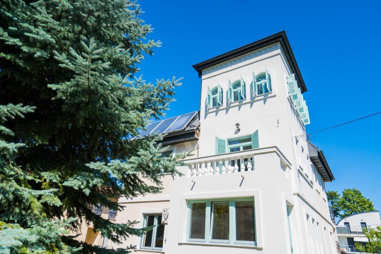 Harmony Boutique Villa Siófok Exterior foto